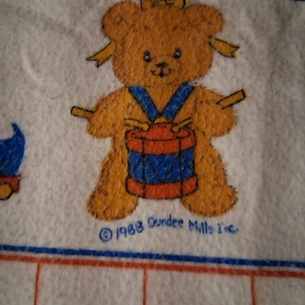 Vtg 80s Dundee Teddy Bear‎ Boy Girl AOP Flannel Receiving Blanket Primary Colors